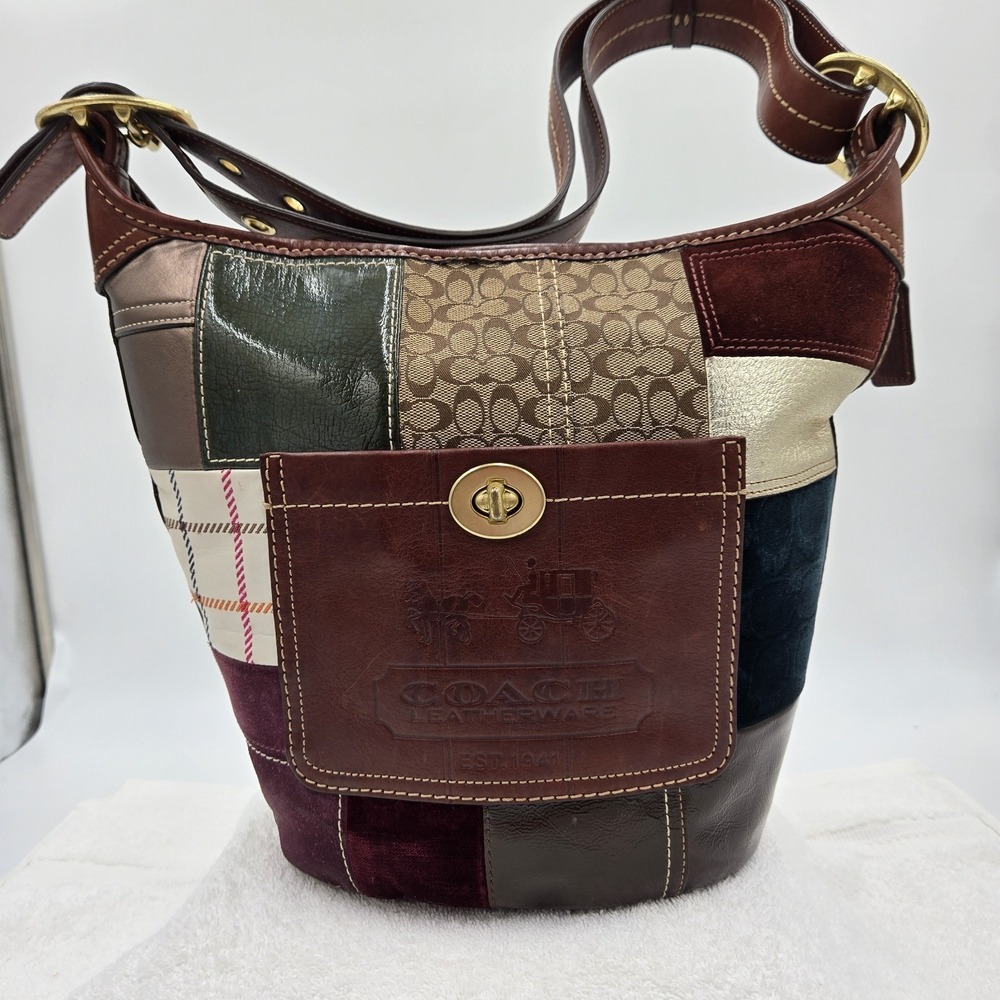 Vtg Coach Bleecker Legacy Holiday Patchwork Duffle Crossbody Shoulder Bag Purse - Picture 2 of 16